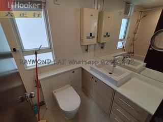 Sai Ying Pun - Golden Phoenix Court 03
