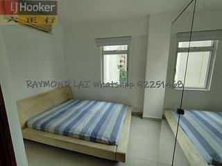 Sai Ying Pun - Golden Phoenix Court 05