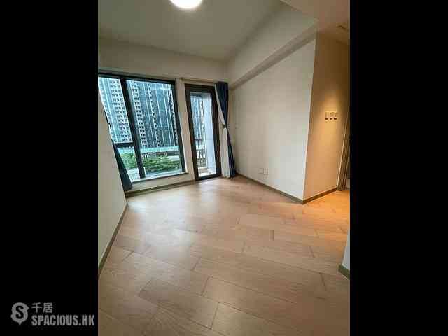 Wong Chuk Hang - The Southside Phase 1 Southland Tower 2A 02