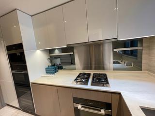 Wong Chuk Hang - The Southside Phase 1 Southland Tower 2A 06