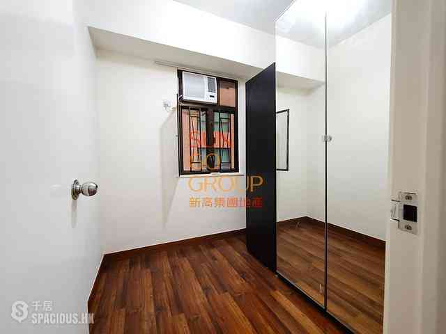 Sheung Wan - Mandarin Building (J Plus) 04
