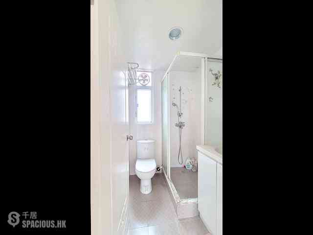 Shau Kei Wan - Winner Mansion 05