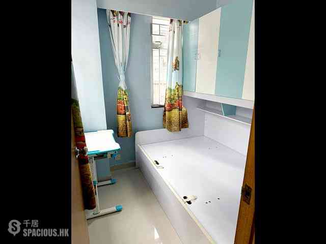Shau Kei Wan - Sun Sing Building 06