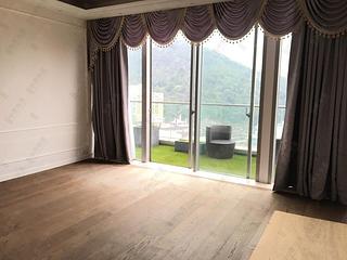 Sai Ying Pun - The Summa Block 1 04