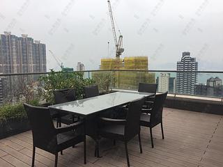 Sai Ying Pun - The Summa Block 1 16