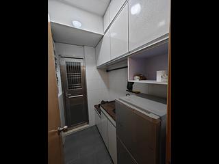 Causeway Bay - Cheong Shing Mansion 03