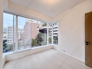 Wan Chai - 33 Kennedy Road 03