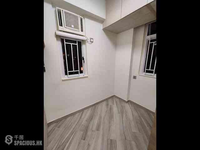 Kennedy Town - Cheong Yue Mansion 05