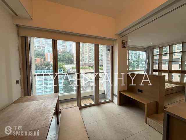 Shek Tong Tsui - Eight South Lane 01
