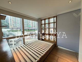 Shek Tong Tsui - Eight South Lane 06