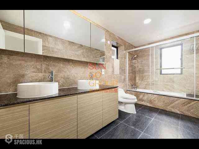 Mid Levels Central - Kennedy Heights 11