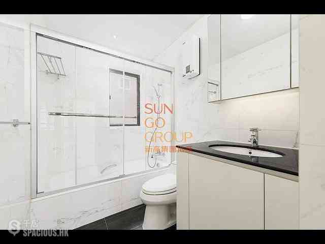Mid Levels Central - Kennedy Heights 12