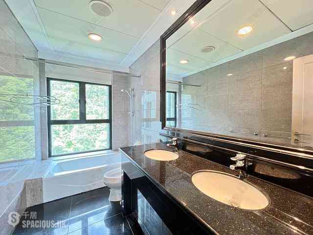 Mid Levels Central - The Harbourview 09