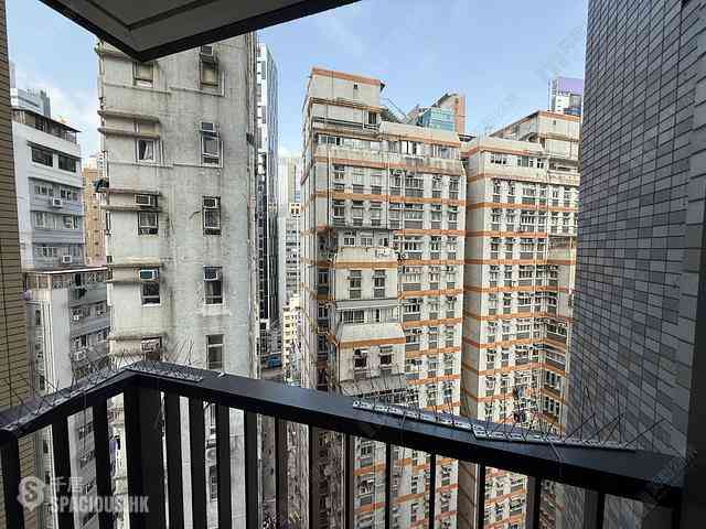 Wan Chai - The Oakhill 03