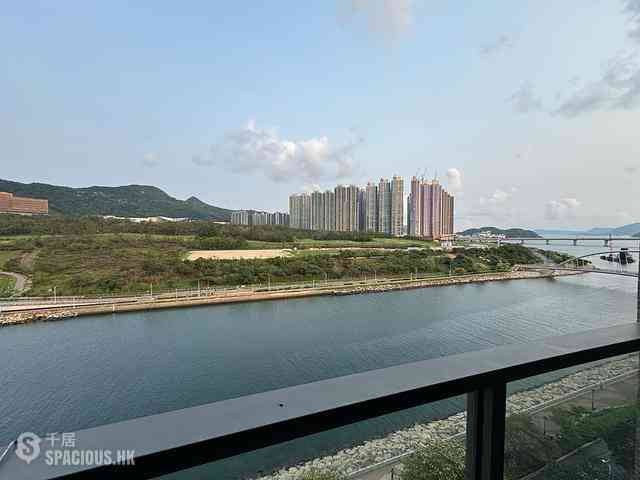 Tseung Kwan O - The Papillons Block 1 01