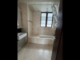 Tseung Kwan O - The Papillons Block 1 15