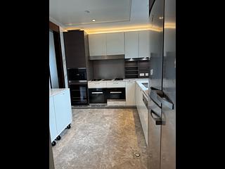 Tseung Kwan O - The Papillons Block 1 16