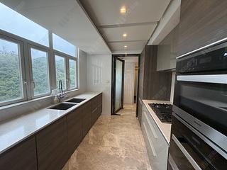 Stanley - Redhill Peninsula Site A (Phase 4) Block 1 11