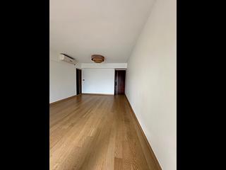Hung Hom - Stars By The Harbour Block 3 03