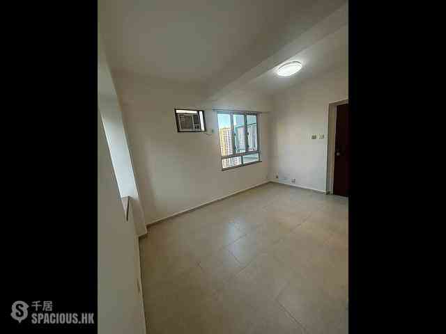 North Point - Kar Fu Building 01