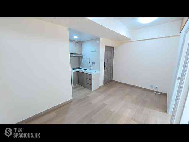 Causeway Bay - Wing Hing Building 06