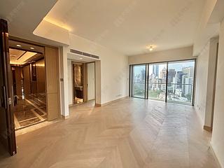 Mid Levels Central - 22A, Kennedy Road 03