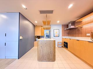 Mid Levels West - Lyttelton Garden 08