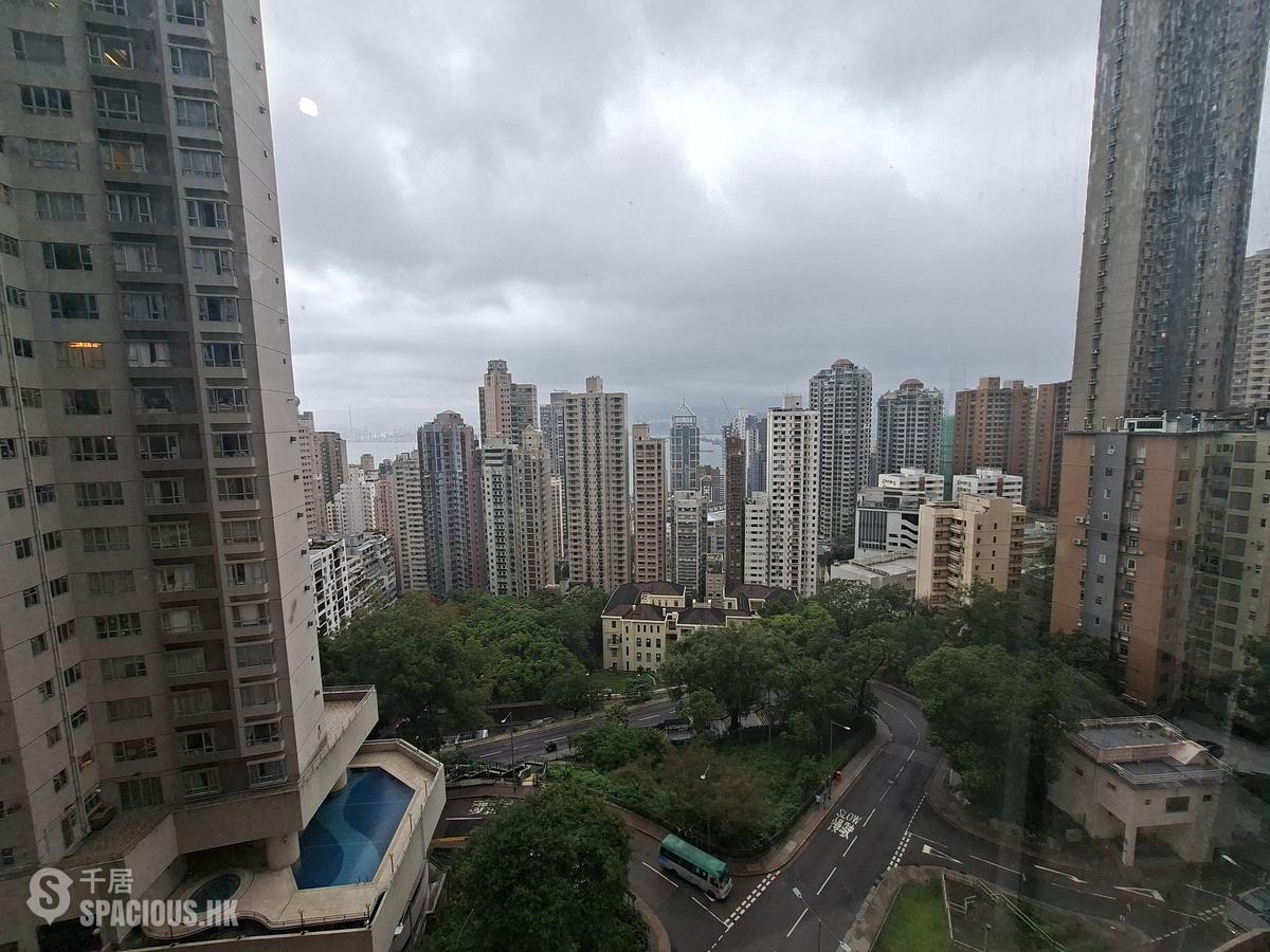 Mid Levels West - Dragonview Court 01