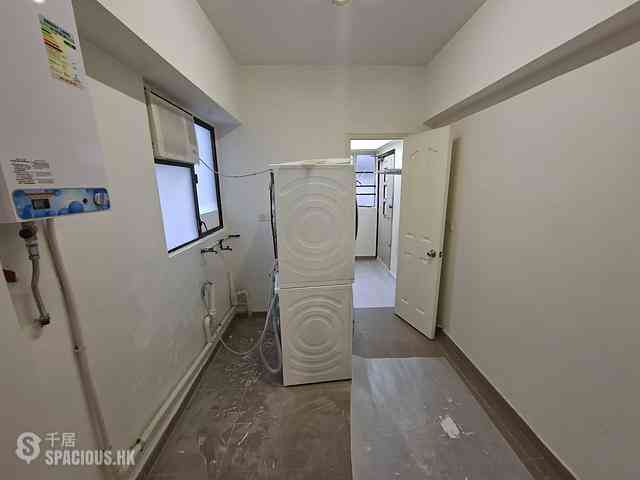 Mid Levels West - Dragonview Court 08