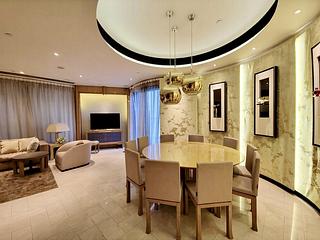 Kennedy Town - Cadogan 39