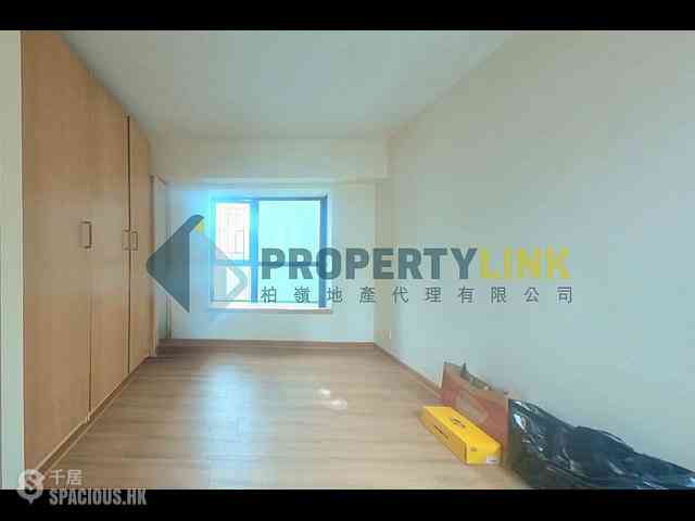Mid Levels West - Wilton Place 04