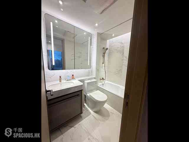 Kowloon Bay - Uptown East 06