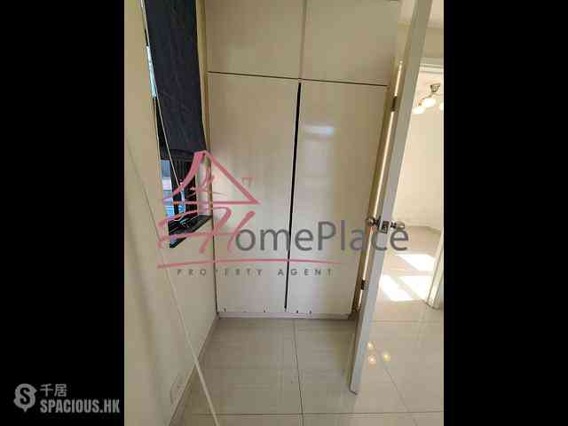 Sheung Wan - Evora Building 07