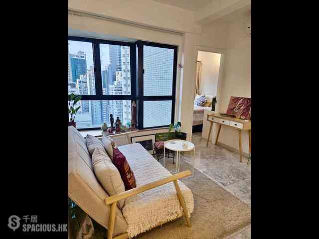Sheung Wan - The Bellevue Place 03
