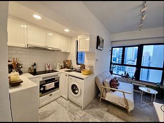 Sheung Wan - The Bellevue Place 05