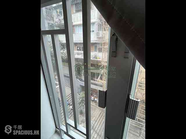 Central - 1-3, Shin Hing Street 05