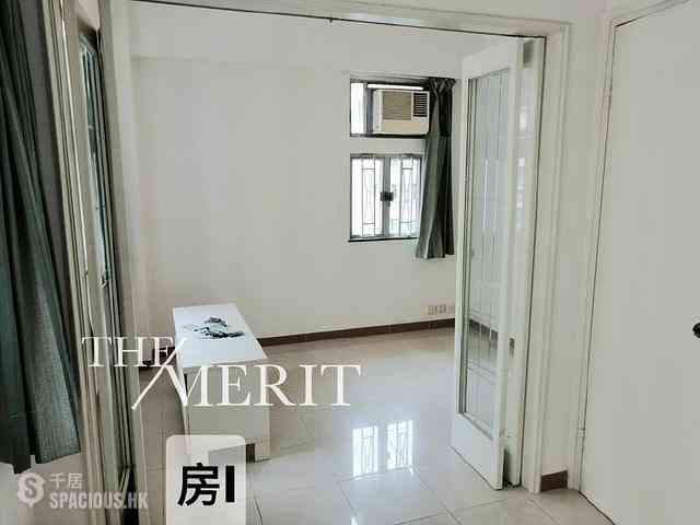 Wan Chai - Newman House 04