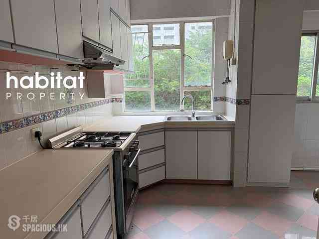 Pok Fu Lam - Baguio Villa 02