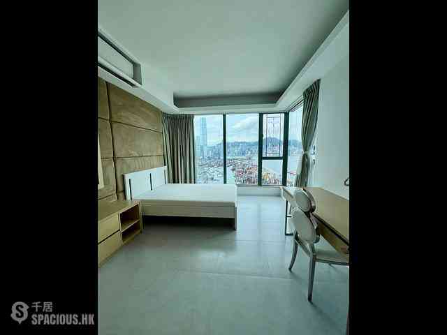 Tai Kok Tsui - Island Harbourview 12