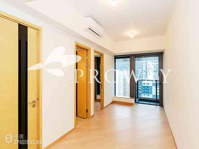 Shek Tong Tsui - Novum West 01