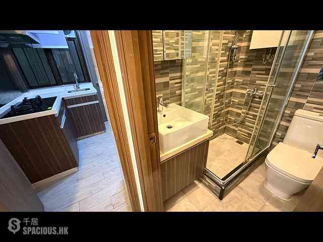 Causeway Bay - Vienna Mansion 02