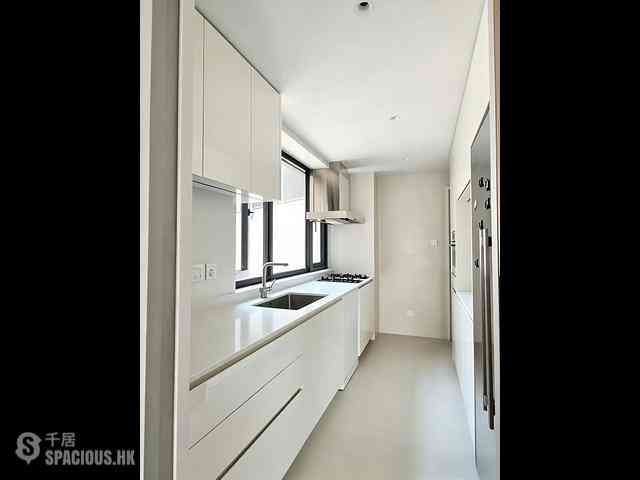 Repulse Bay - Pine Crest 04