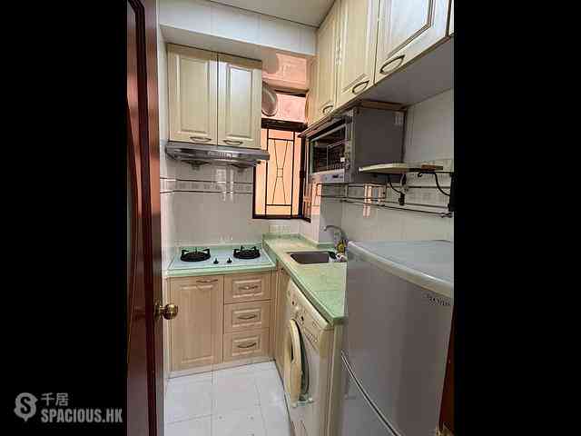 Causeway Bay - Cheong Shing Mansion 04