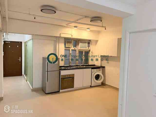Sheung Wan - Kiu Kwong Mansion 02
