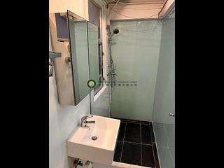 上环 - 侨港大厦 03