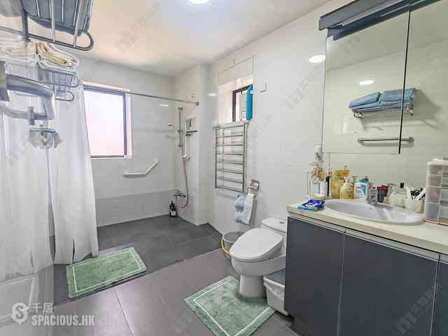 Mid Levels Central - Kennedy Heights 06