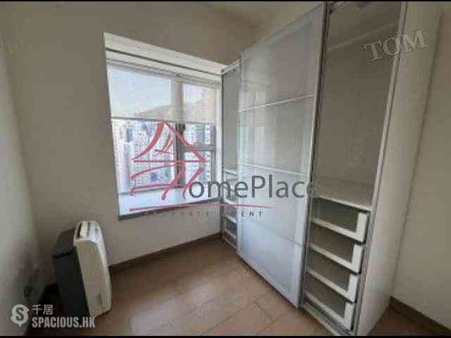 Soho - Centrepoint 06