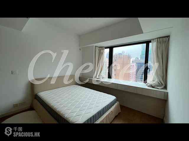 Mid Levels Central - Gramercy 04