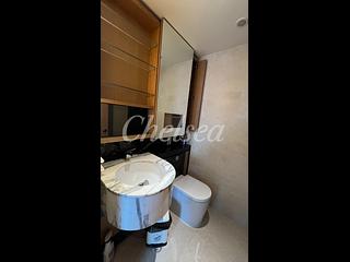 Mid Levels Central - Gramercy 08