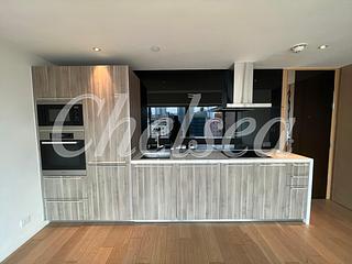 Mid Levels Central - Gramercy 09